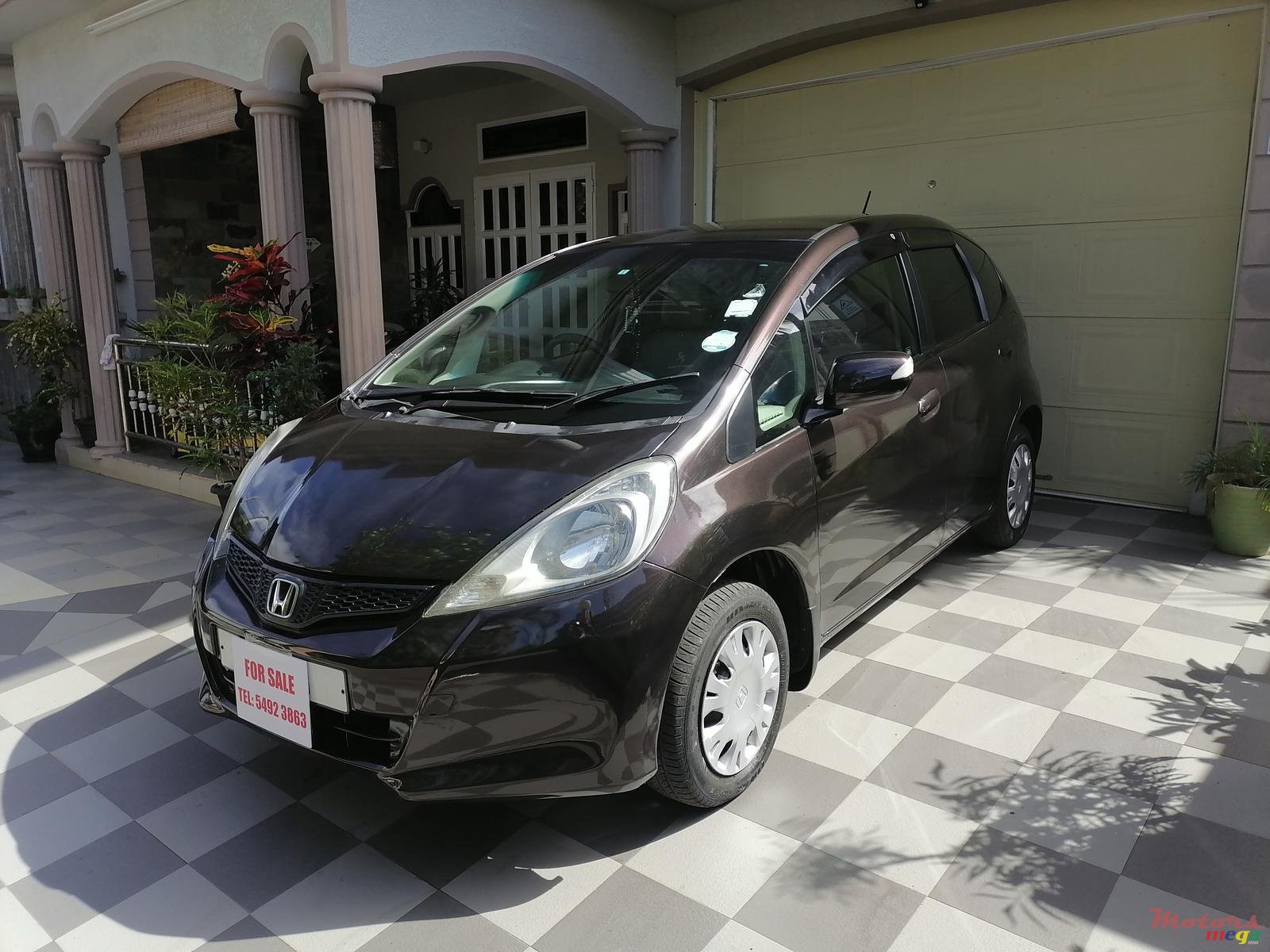 2011' Honda Fit photo #1