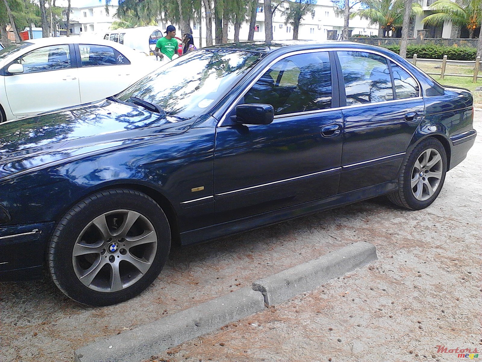 1999' BMW 520 photo #2