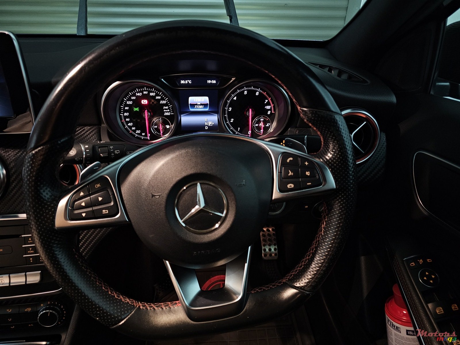 2017' Mercedes-Benz 200 photo #4