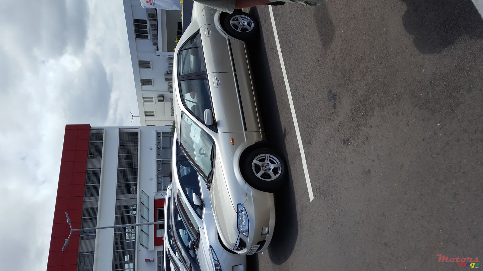 2004' Mazda 323 Glx photo #3