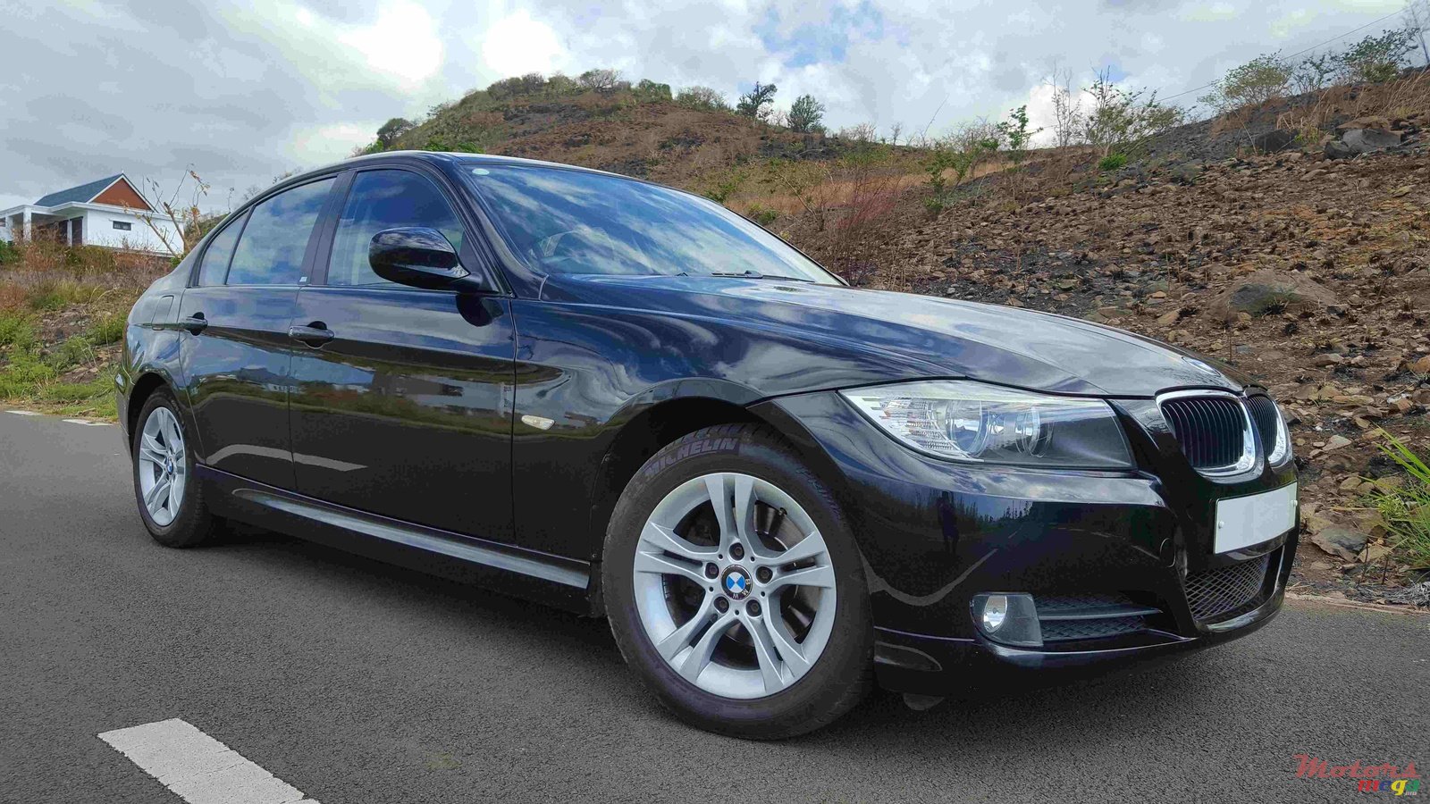2010' BMW 3 Series E90 Facelift photo #1