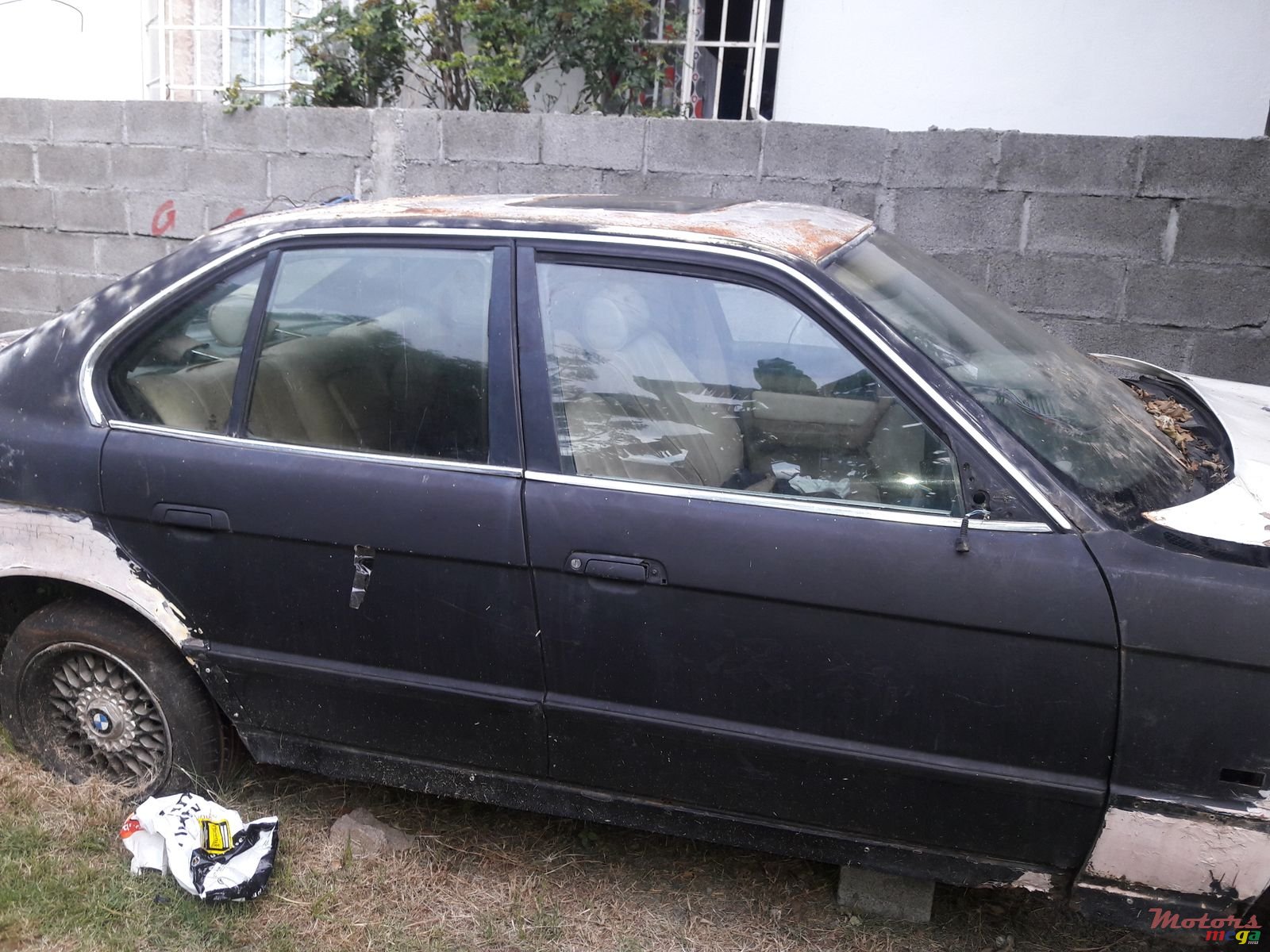 1992' BMW 1 Series 5 Door photo #1