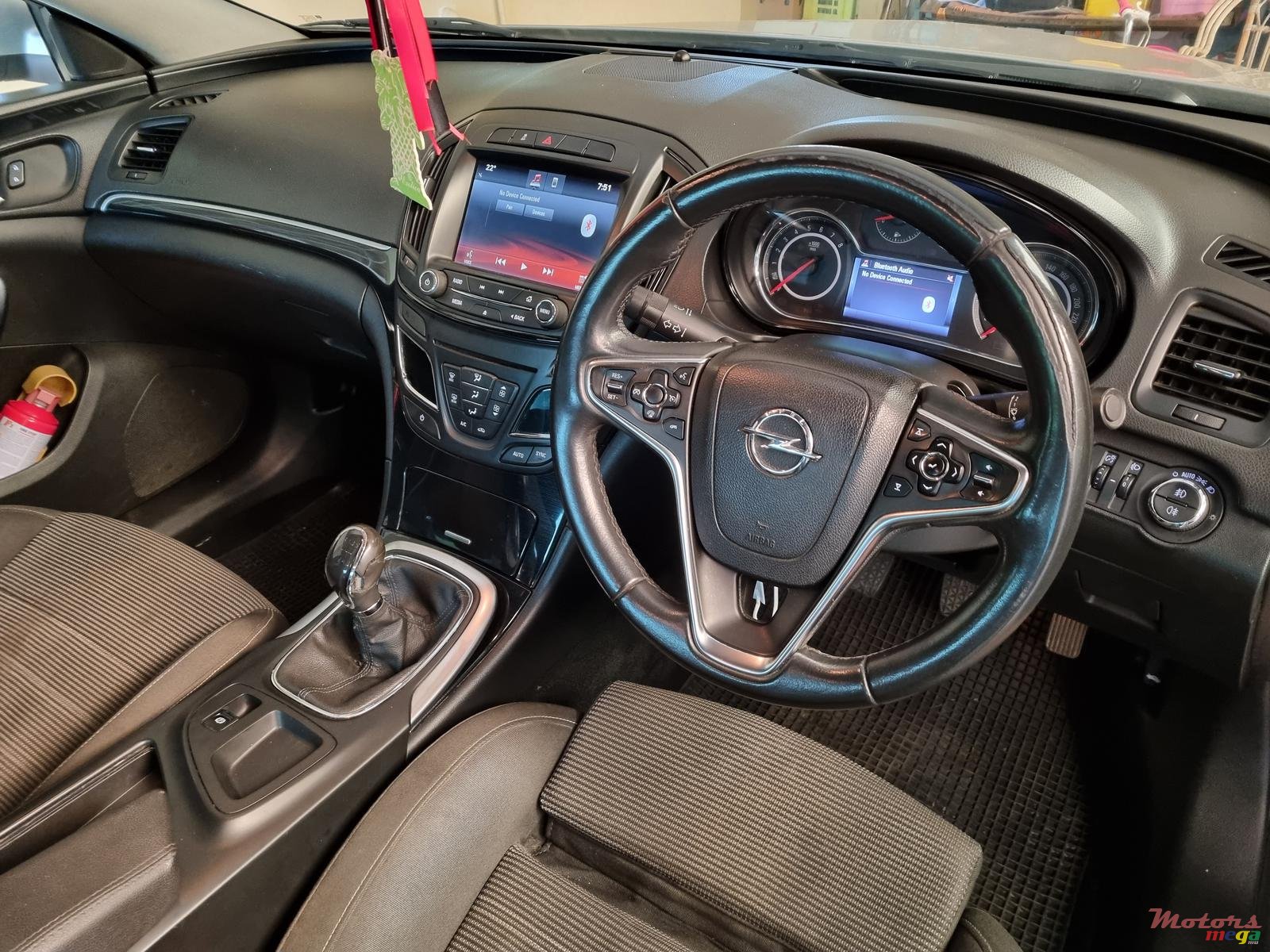 2014' Opel Insignia Urgent Sales photo #5