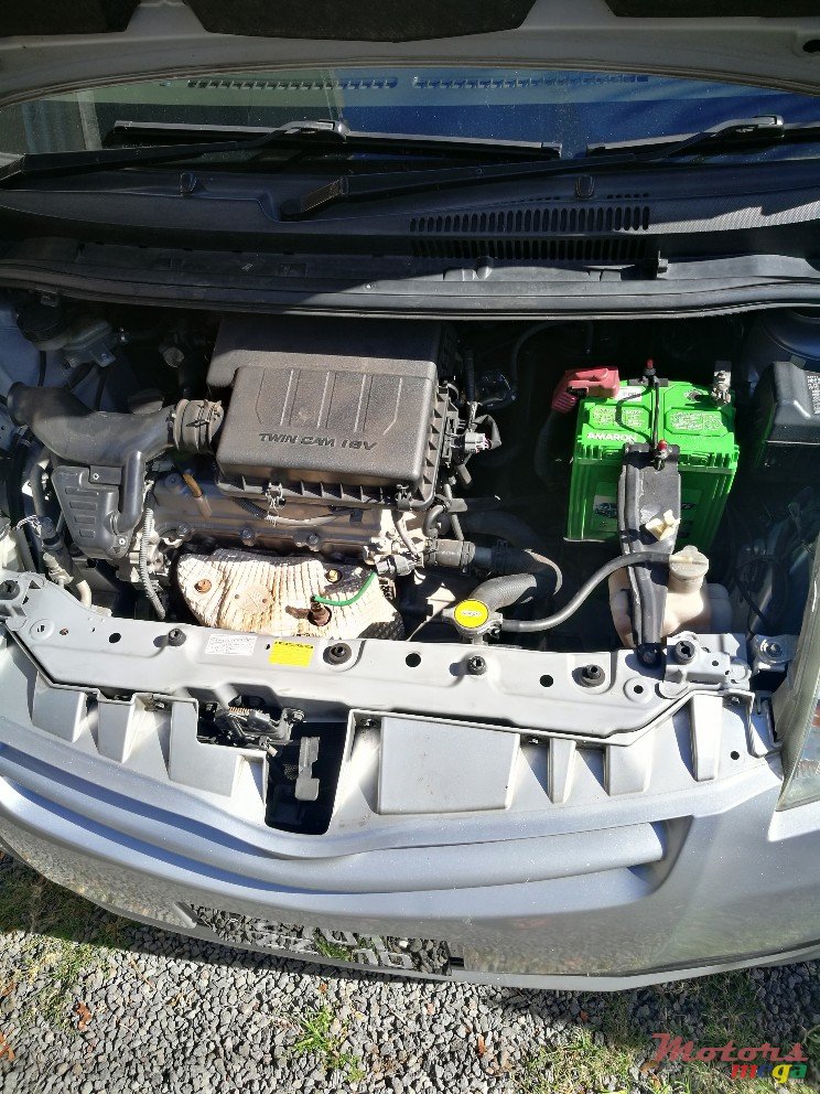 2010' Toyota Paseo Passo sette 7 seaters photo #6