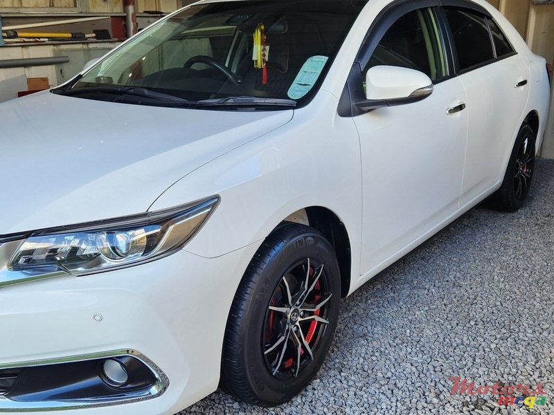 2016' Toyota Allion A15 photo #1