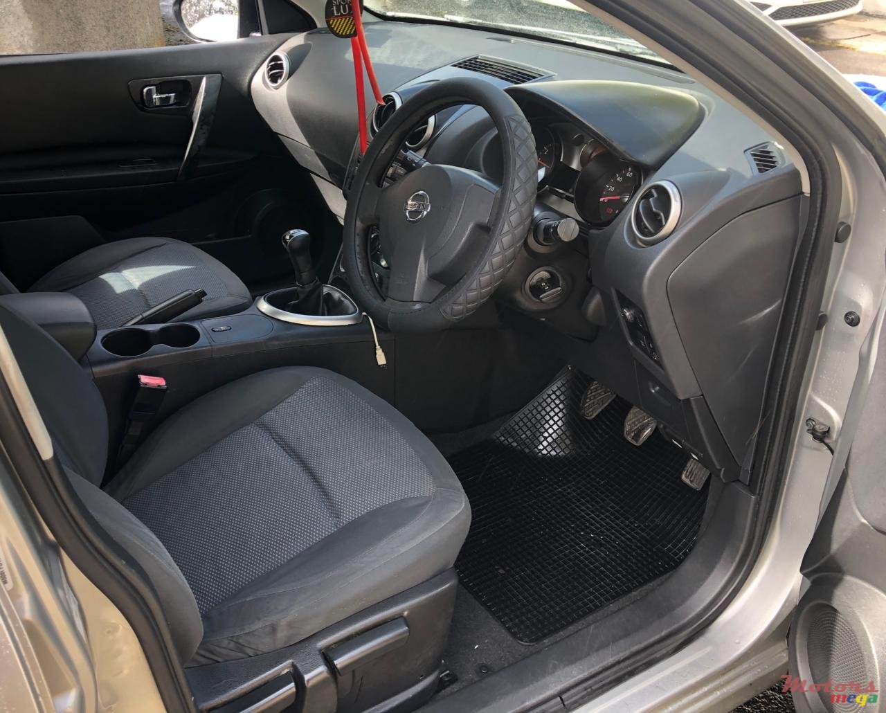 2008' Nissan Qashqai Qashqai photo #4