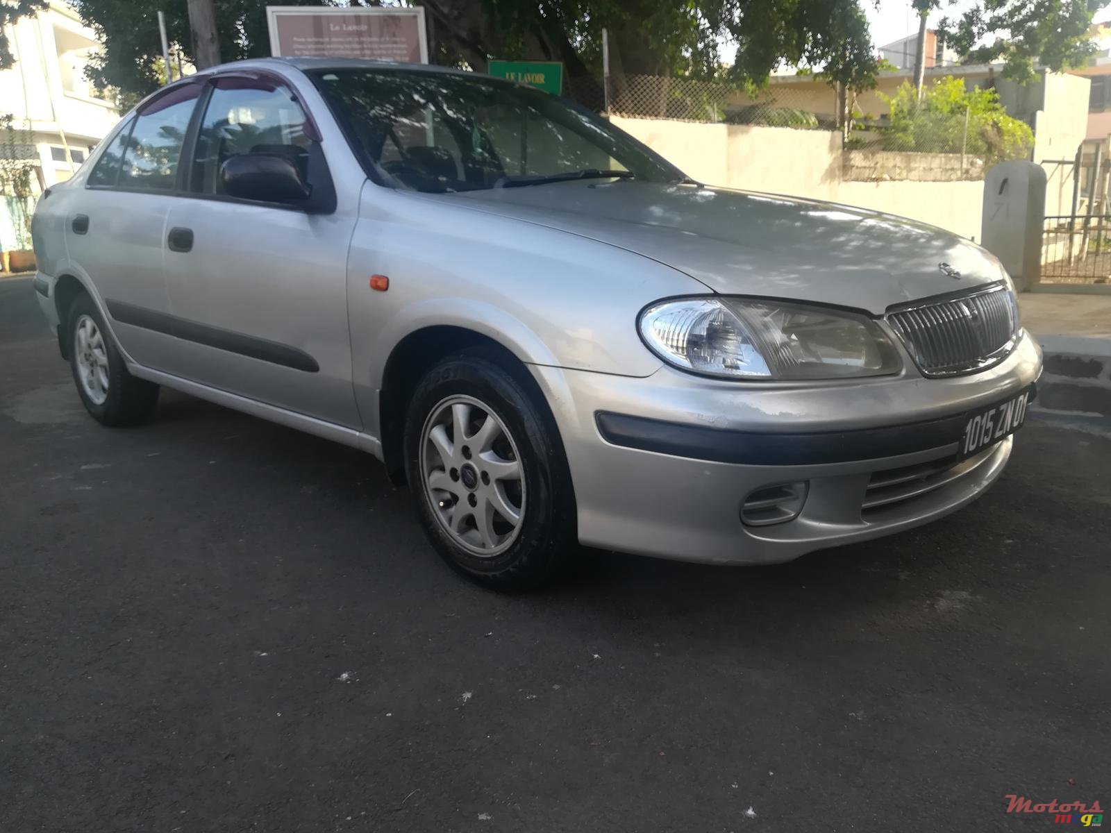 2001' Nissan Sunny N16 photo #1