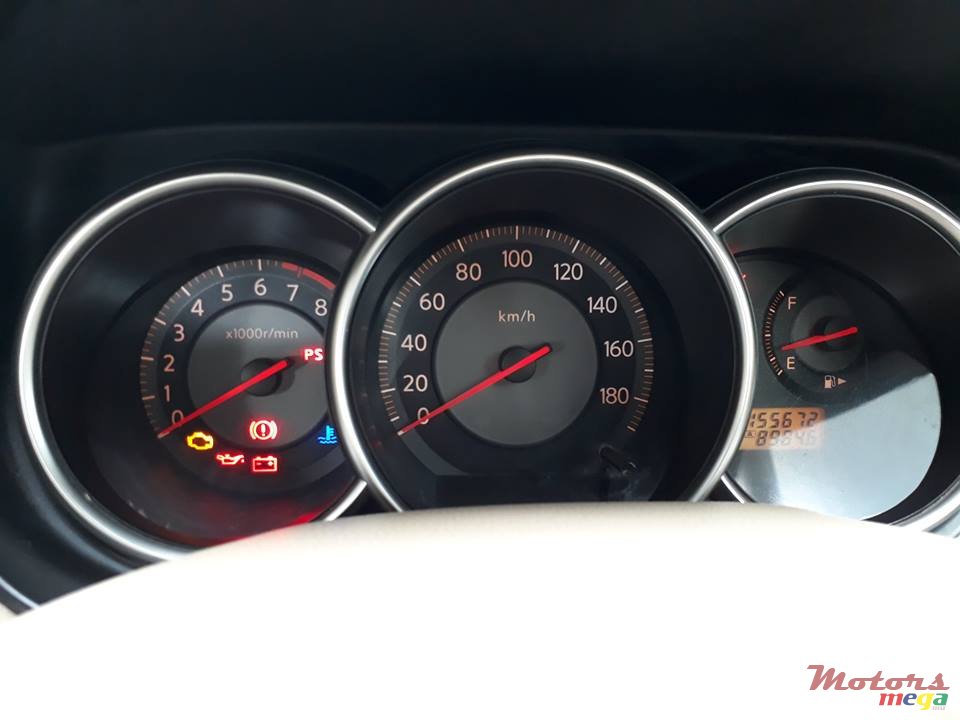 2006' Nissan Tiida photo #4