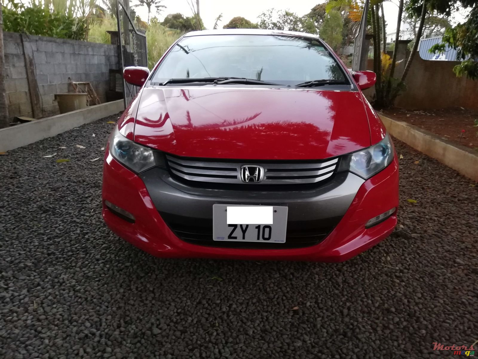 2010' Honda Insight photo #6