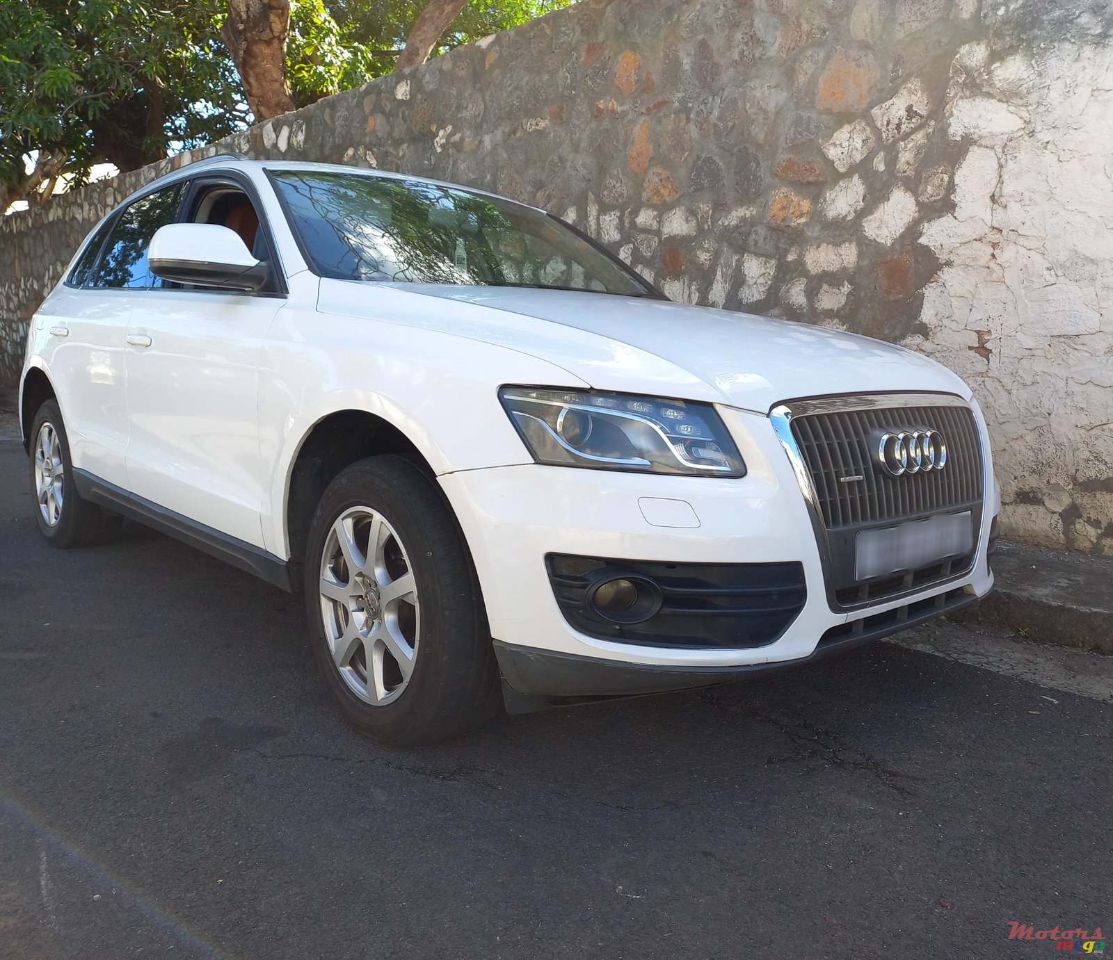 2010' Audi Q5 photo #1