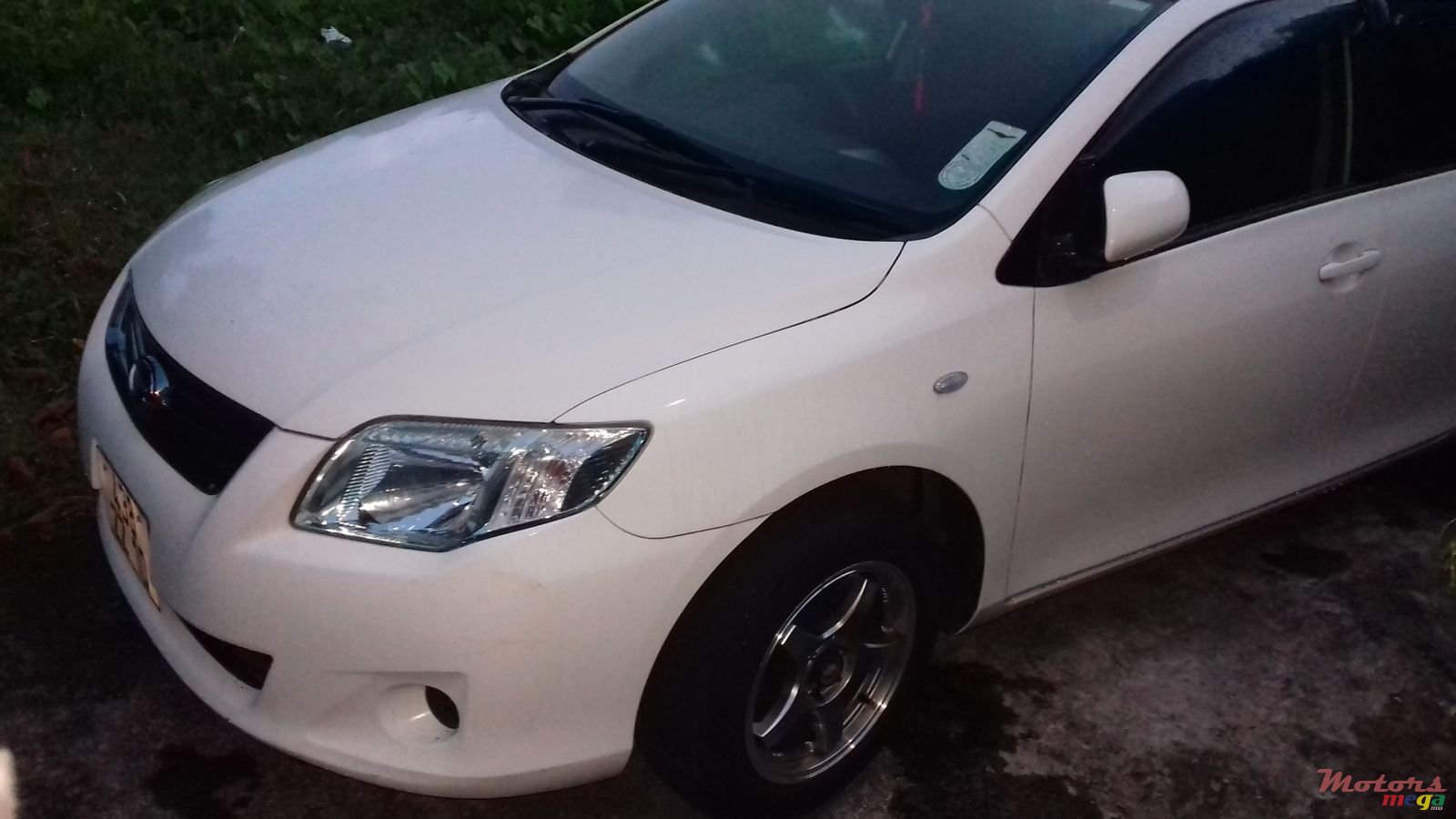2010' Toyota Fielder photo #1