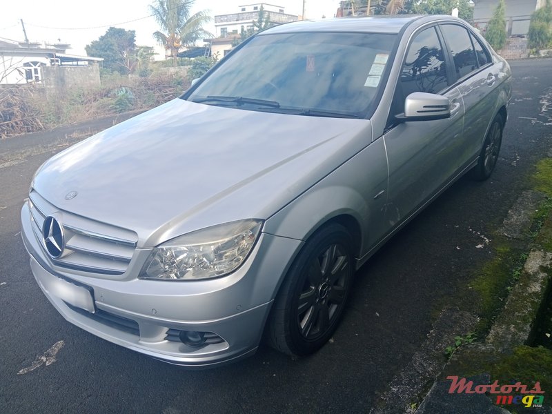 2010' Mercedes-Benz 180 photo #4