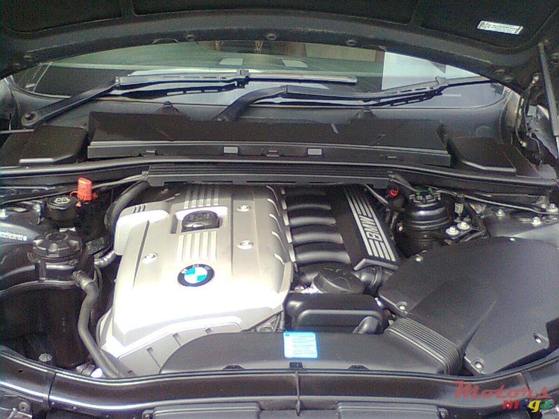 2006' BMW 3 Series 325 I photo #6