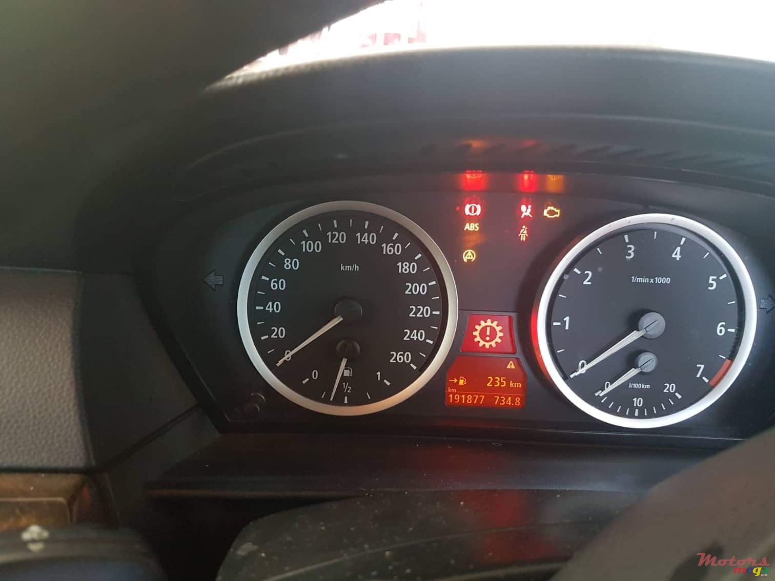 2004' BMW 520 photo #3