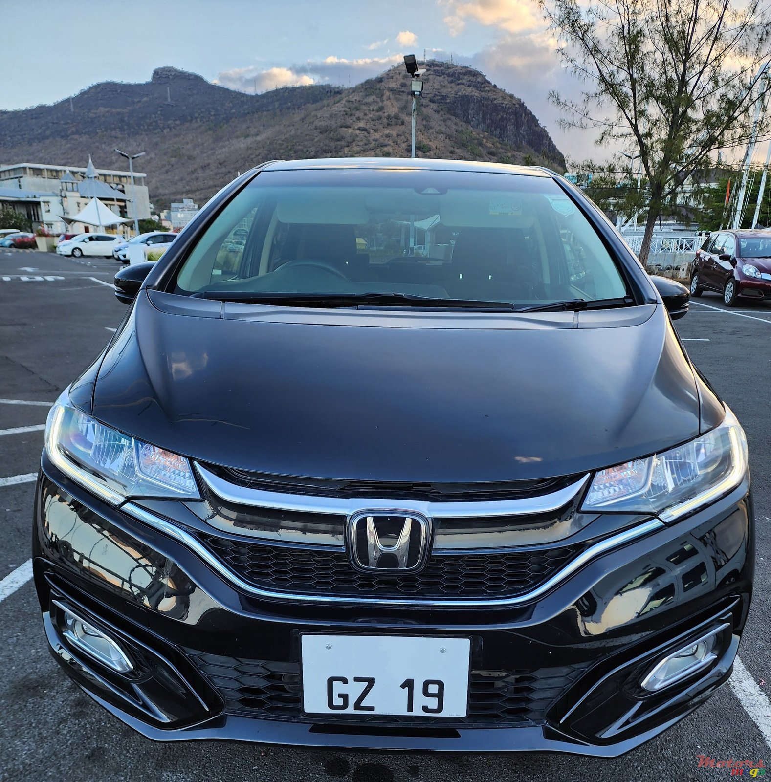 2019' Honda Fit photo #1