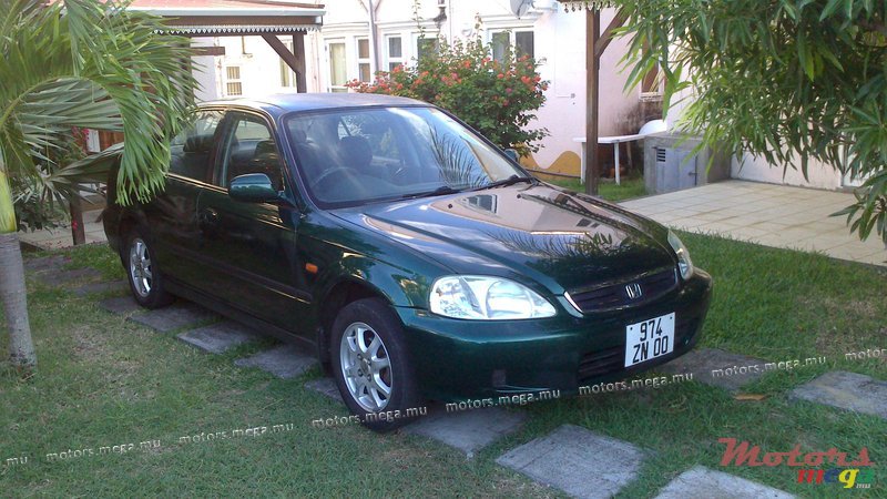 2000' Honda photo #1