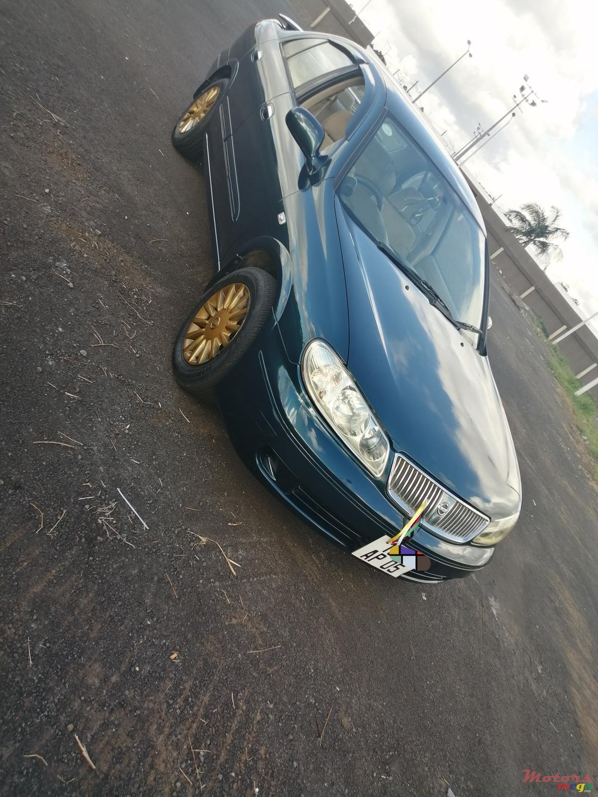 2005' Nissan Sunny photo #4