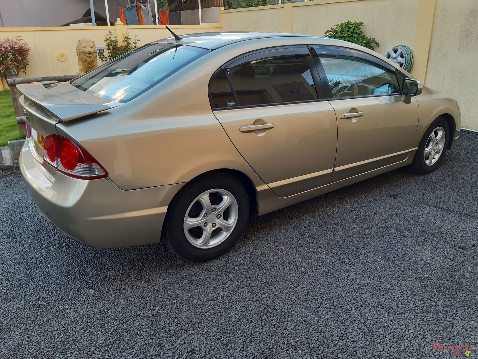 2009' Honda Civic Manual  1799cc non hybrid photo #7