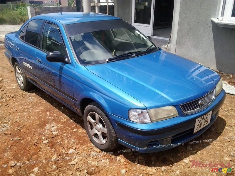 1999' Nissan B15 photo #1