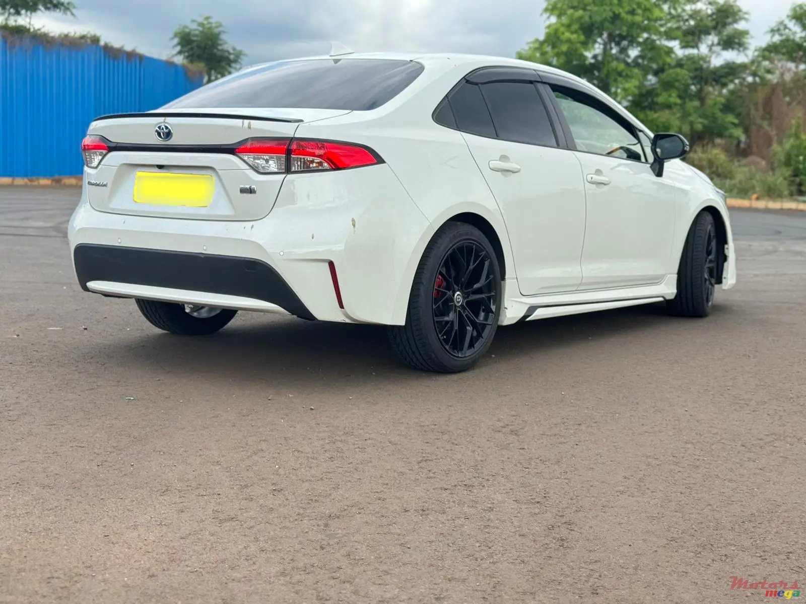 2021' Toyota Corolla photo #4