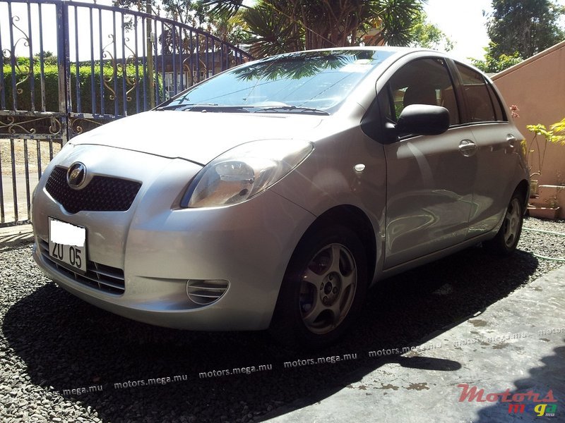 2005' Toyota photo #1