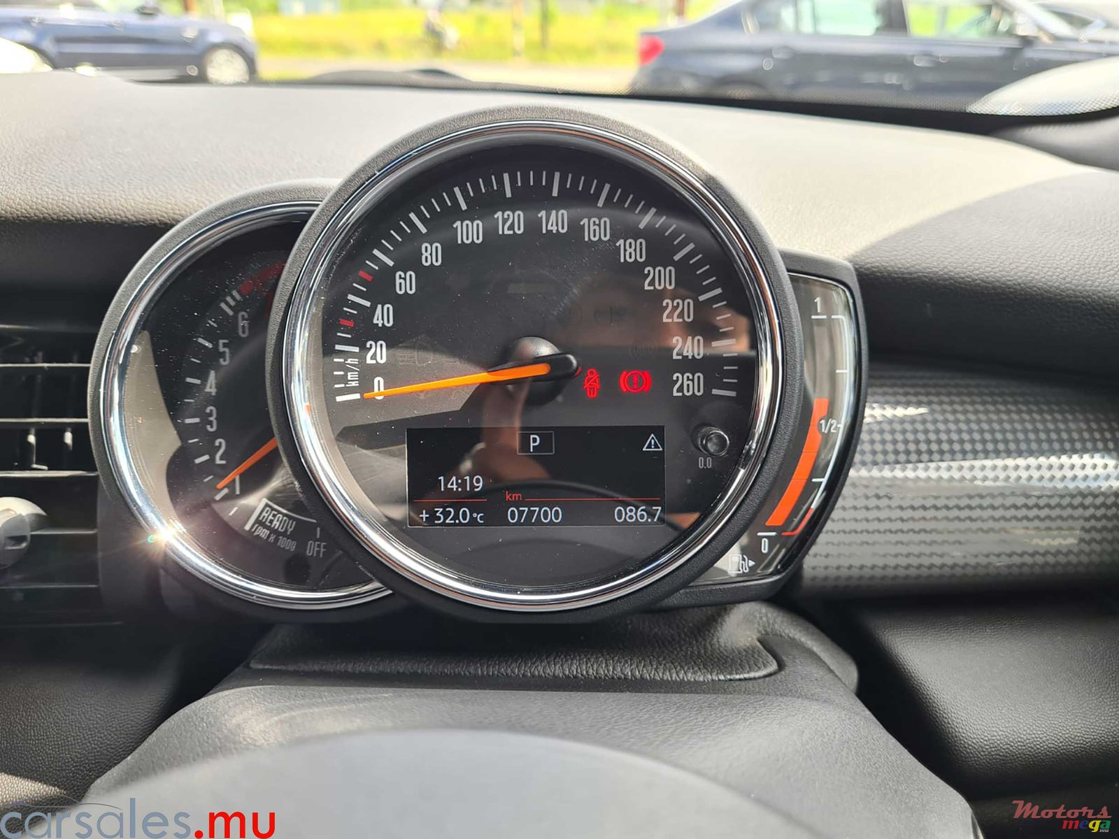 2021' MINI Cooper Cabrio photo #7