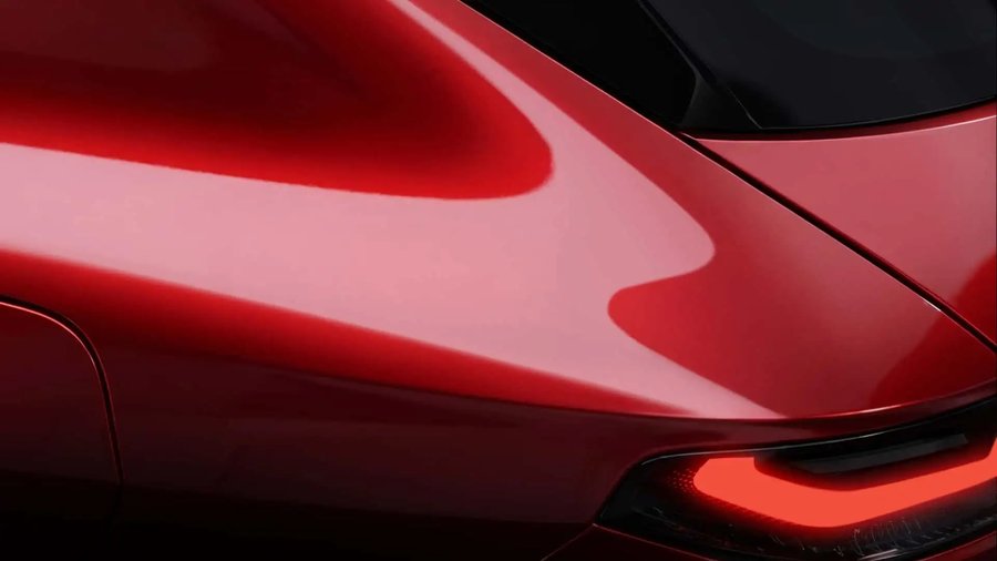 Alfa Romeo Teases The SUV It Needs To Fight BMW And Audi