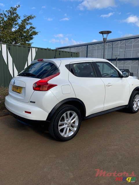 2014' Nissan Juke White Pearl, black leather photo #2