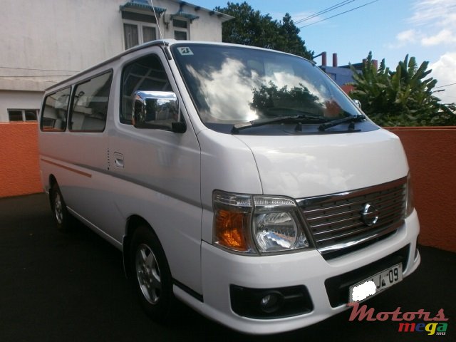 2009' Nissan URVAN photo #2