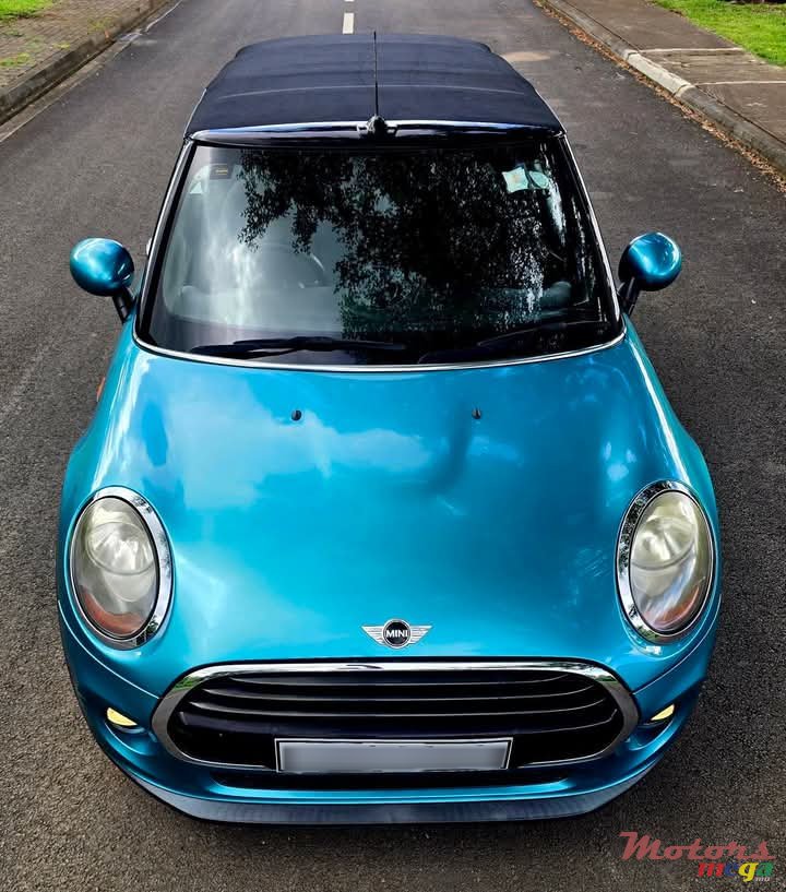 2018' MINI Cooper Twinpower Turbo Cabriolet photo #5