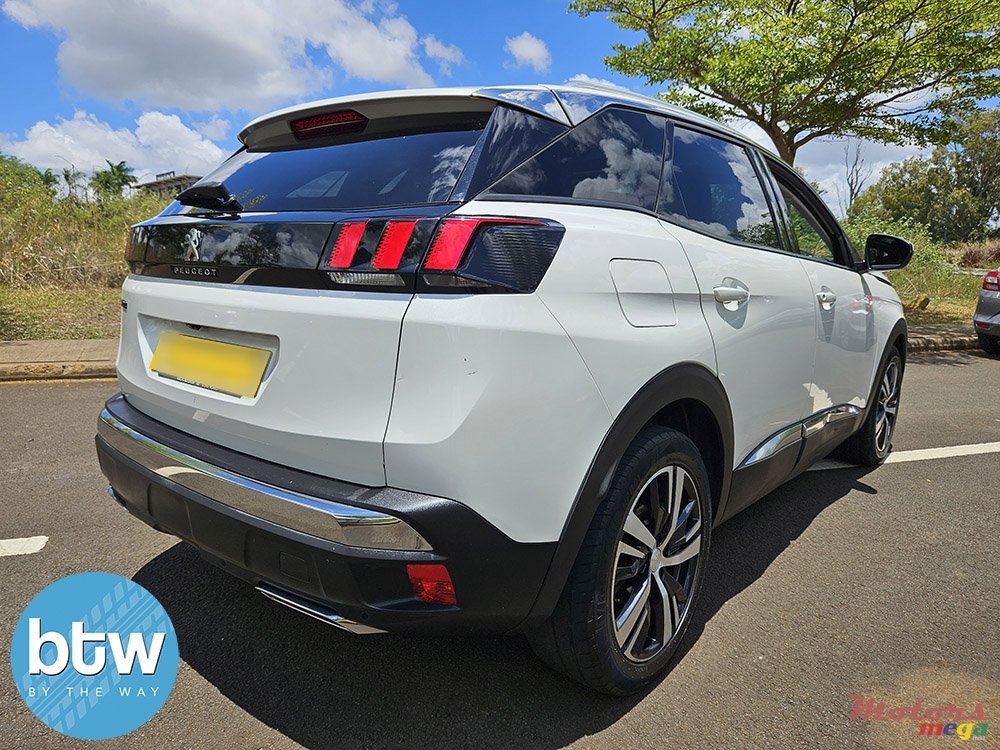 2018' Peugeot 3008 photo #4