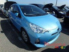 2012' Toyota Vitz aqua photo #1