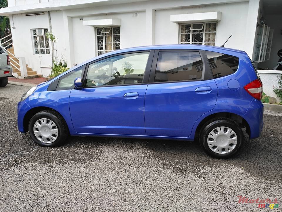 2013' Honda Fit photo #4