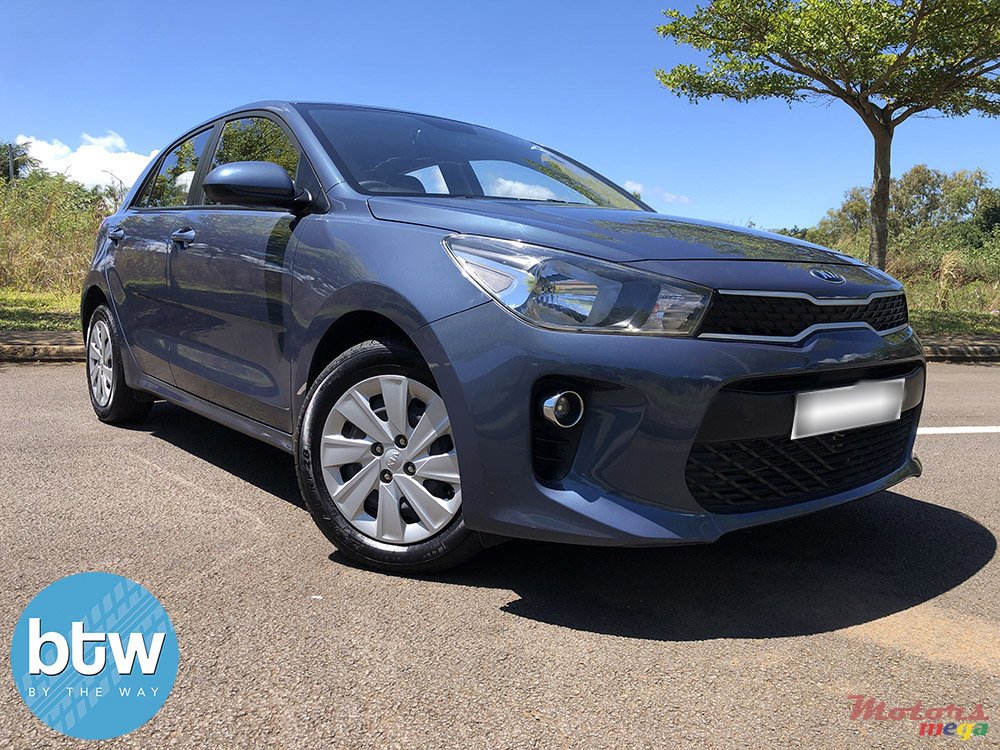 2017' Kia Rio photo #1