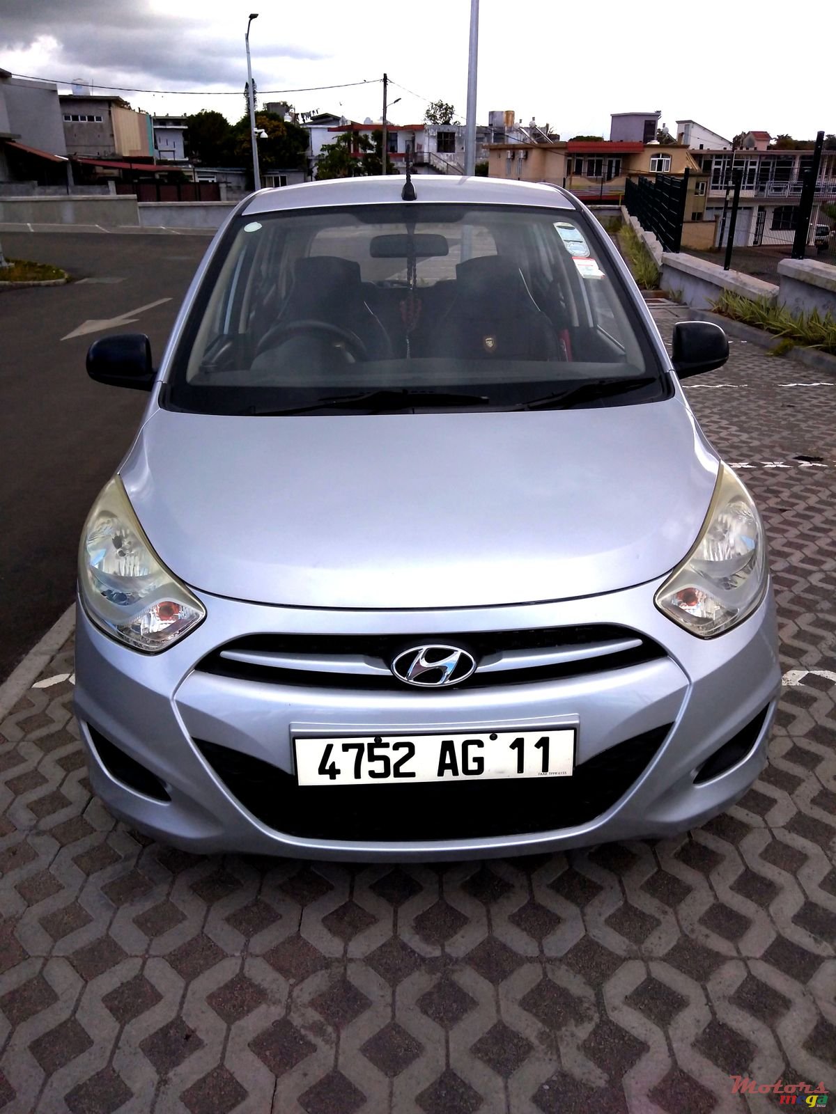 2011' Hyundai i10 photo #2