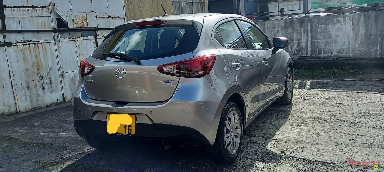 2016' Mazda Demio Skyactiv photo #4