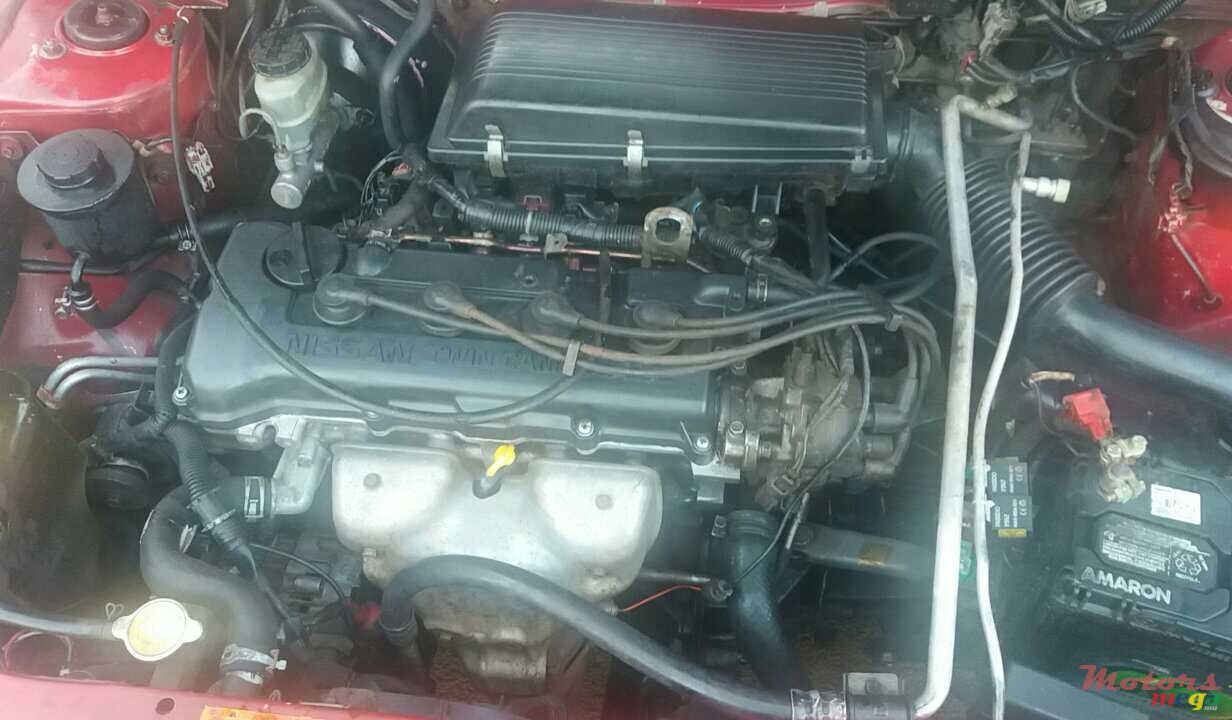 1999' Nissan photo #3