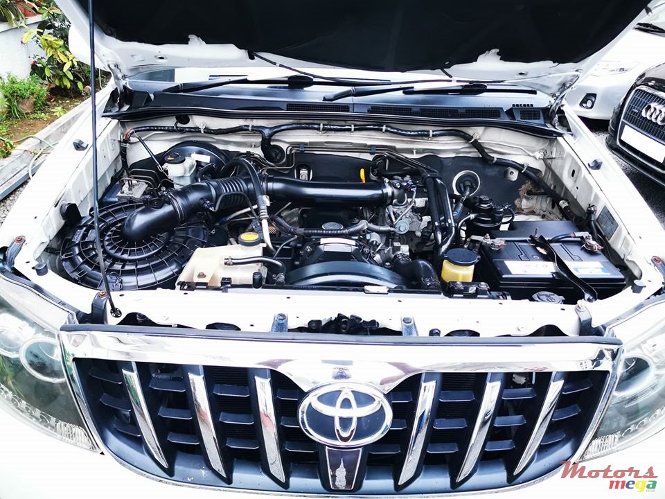 2006' Toyota Hilux photo #5