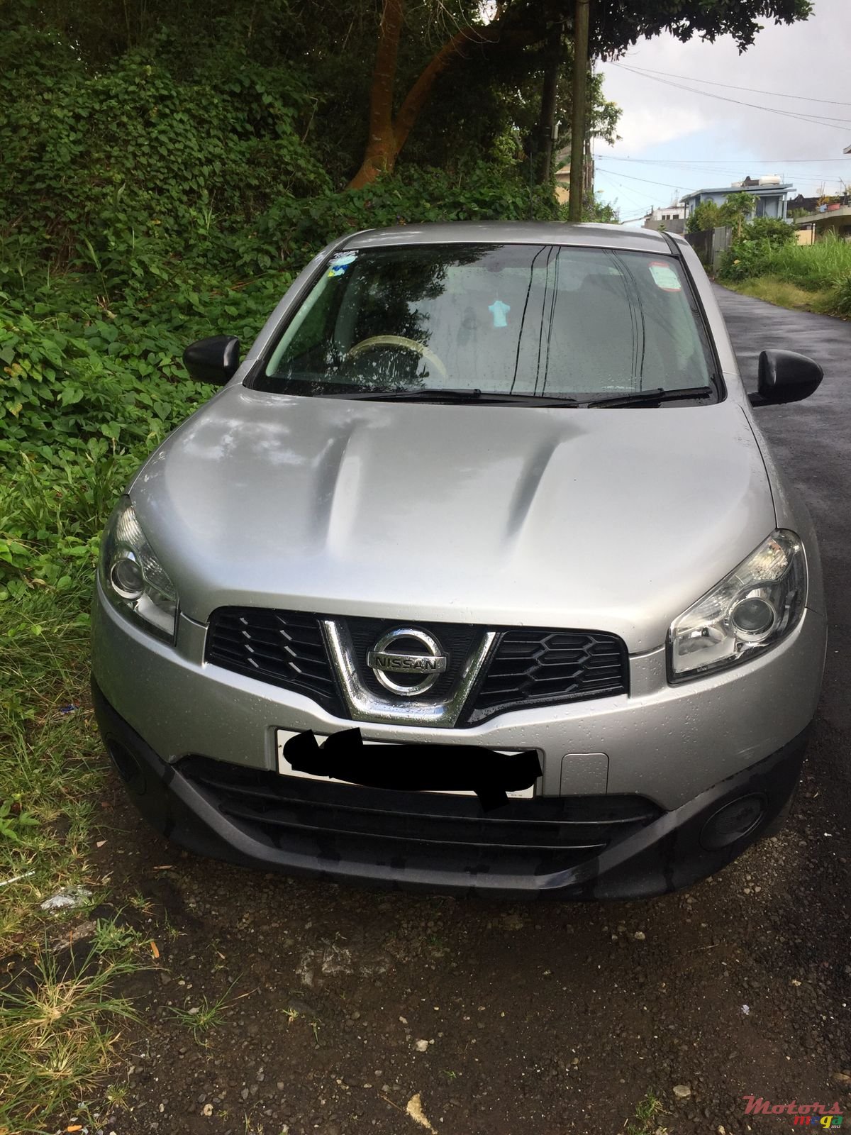 2010' Nissan Qashqai Visia photo #1