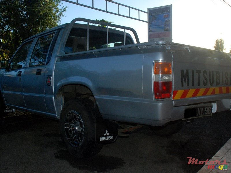 1996' Mitsubishi L 200 photo #1