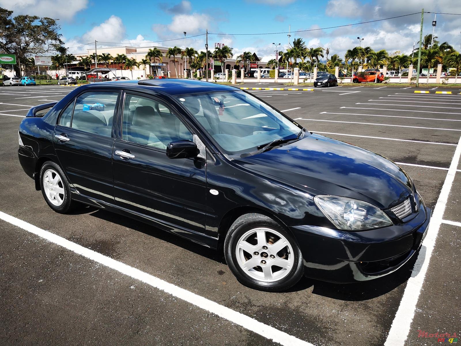 2008' Mitsubishi Lancer GLX photo #2