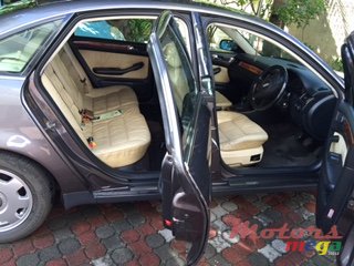 2000' Audi A6 photo #3