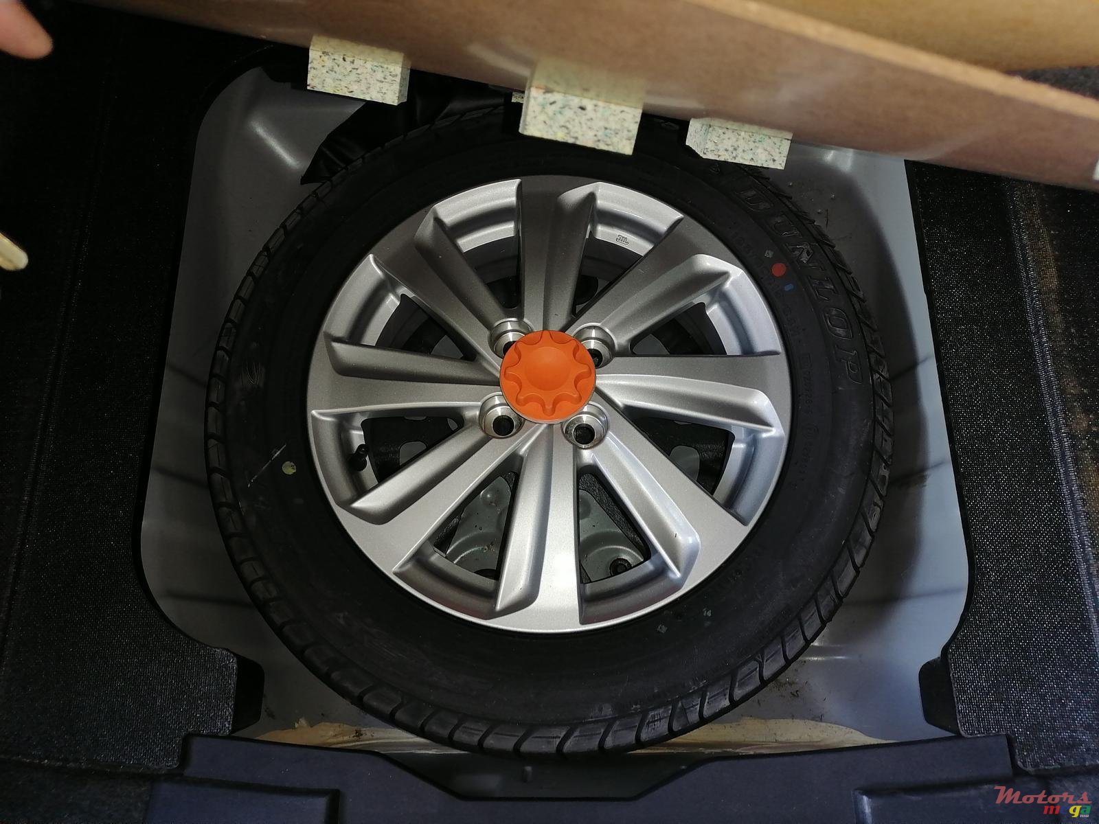 2016' Toyota Yaris photo #4