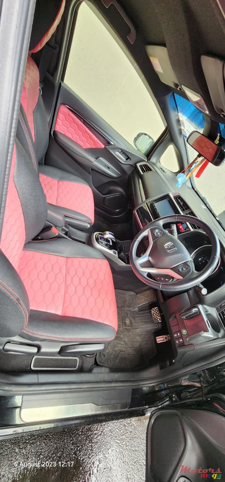 2015' Honda Fit S PACK photo #6