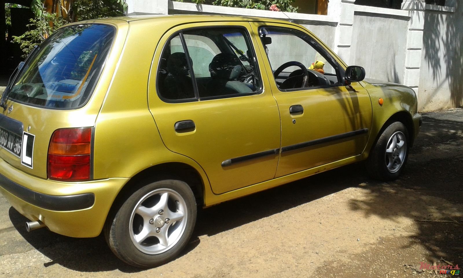 1996' Nissan March photo #1