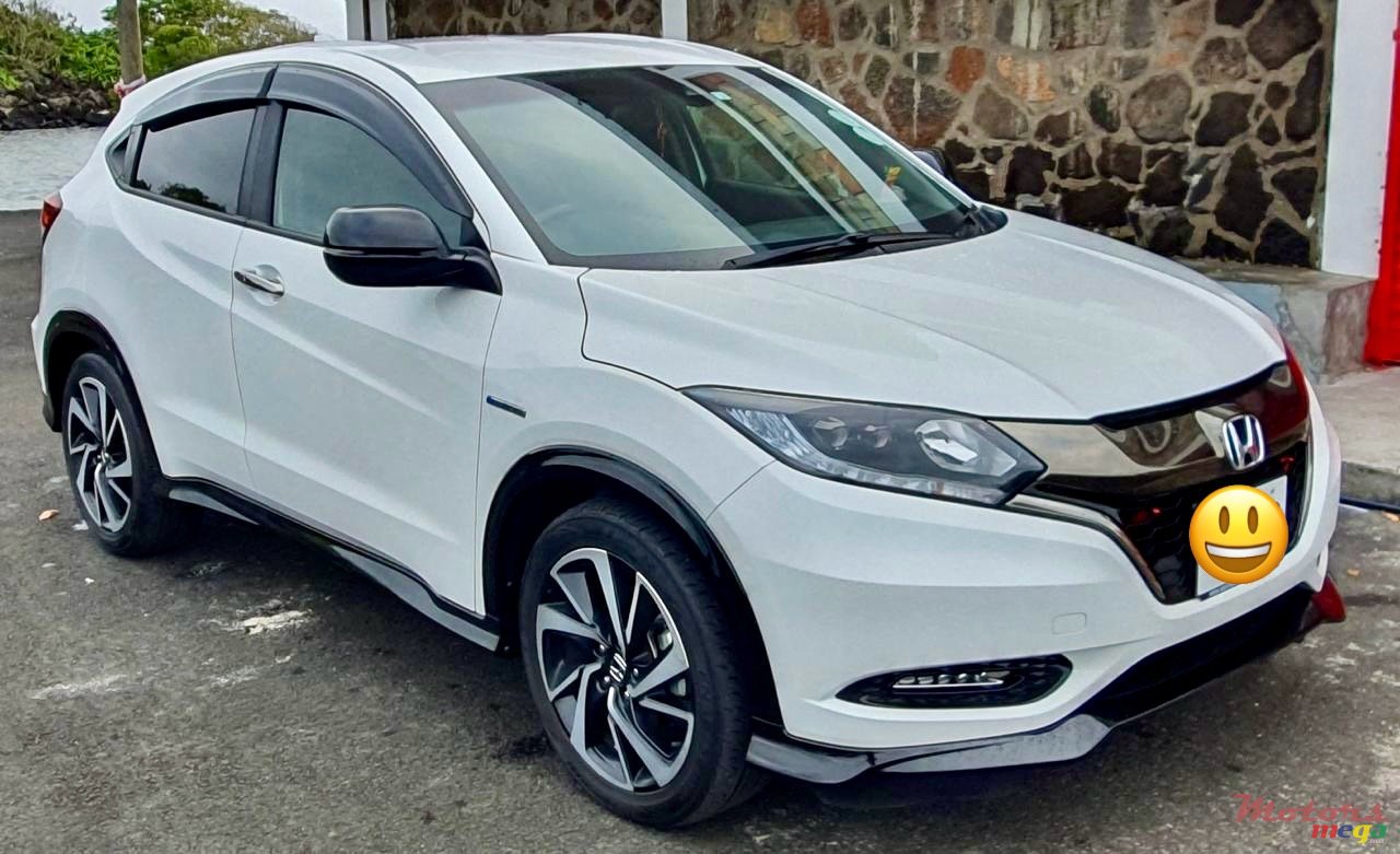 2018' Honda Honda Vezel RS photo #2