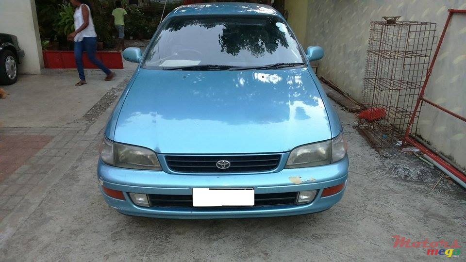 1992' Toyota photo #1