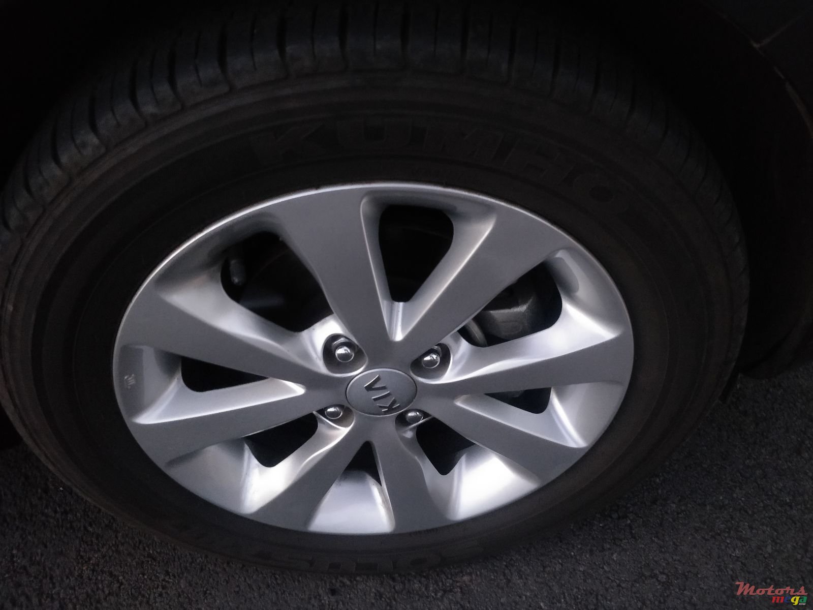 2014' Kia Rio photo #7