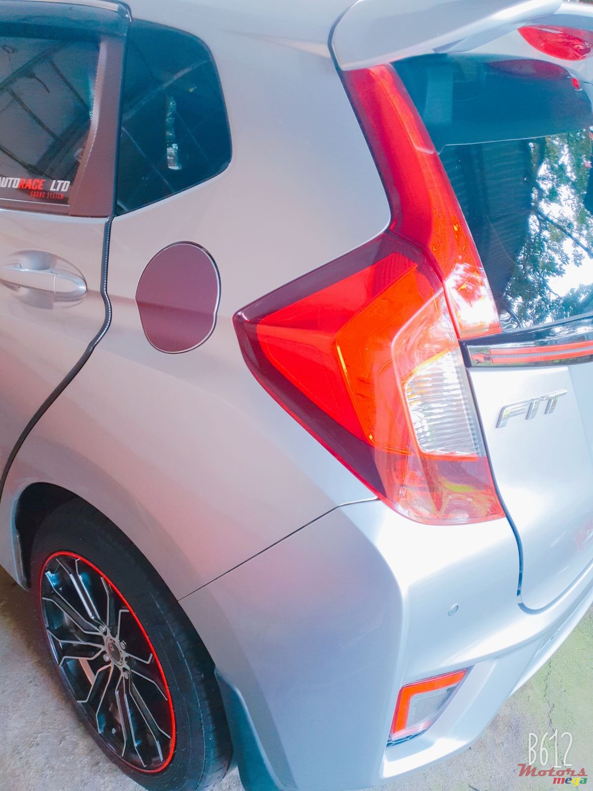 2015' Honda Fit No modification photo #2