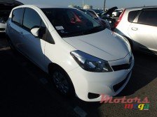 2013' Toyota Vitz jewela  photo #1